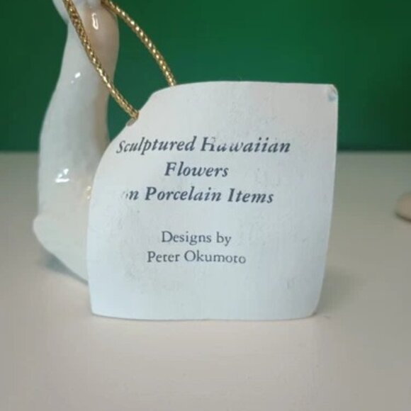 Rare Peter Okumoto Porcelain Hawaii Plumeria Dolphin + Surfing Santa Signed - Picture 13 of 13
